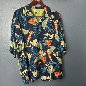 Vintage Tommy Bahama Blue and Orange Casual Button Down Shirt